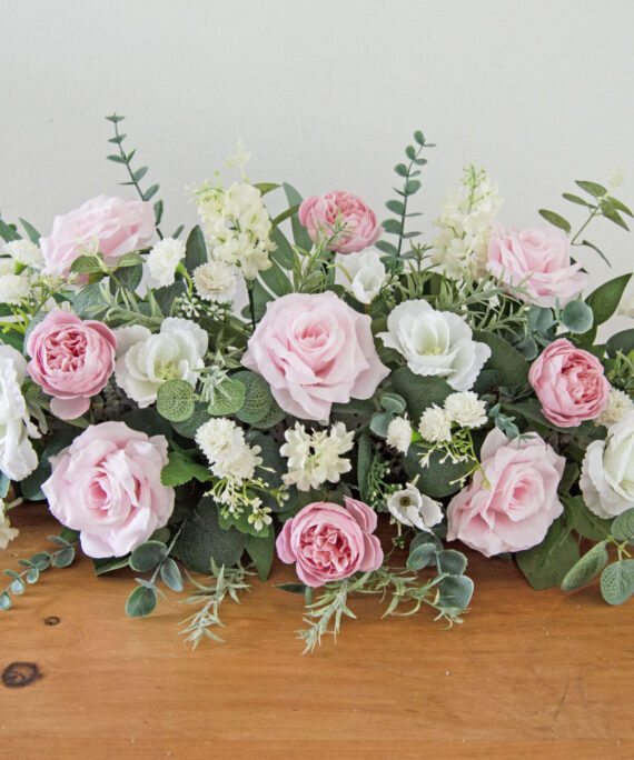 Rosie Ceremony Arrangement